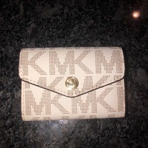 White Michael Kors Small Wallet